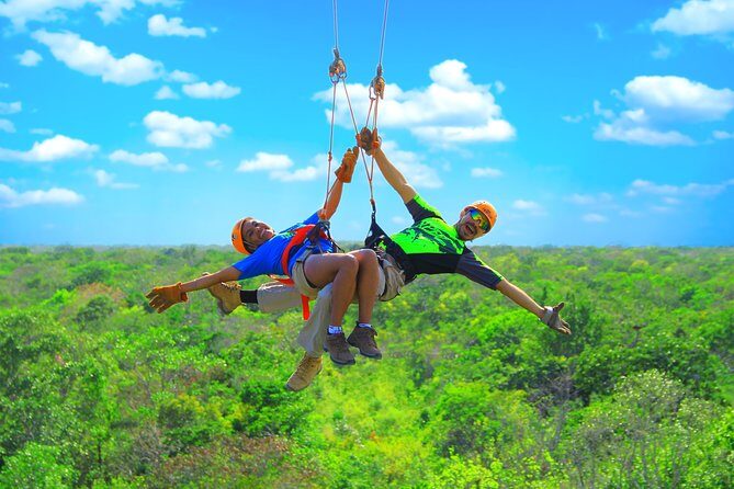 Discover an amazing world:Cenote exploration and jungle soaring. Buffet included - Key Points