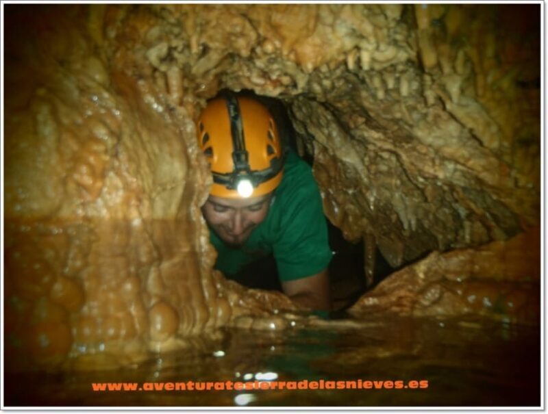 Discover and get started in caving in Málaga - FAQ