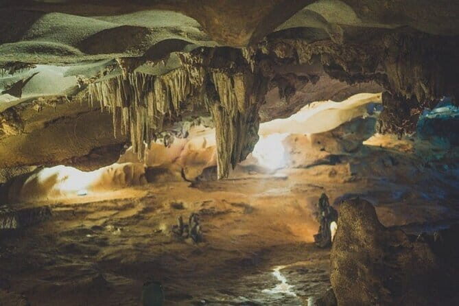 Discover Bai Tu Long Bay: Stunning Cave,Hidden Treasures Day Trip - Who Should Consider This Tour?