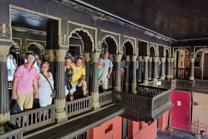 Discover Bangalore with Me (A Private Historical Walk Tour) - Who Is This Tour Best For?