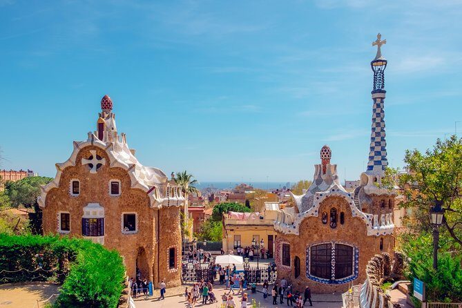 Discover Barcelonas most Photogenic Spots with a Local - Final Thoughts: Who Should Book This Tour?