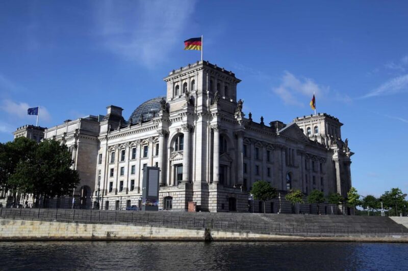 Discover Berlin Express Tour: 2hr Highlights - Why We Think This Tour Works Well