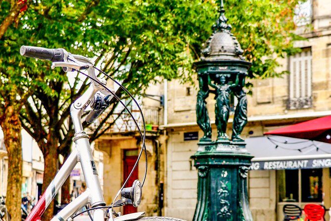 Discover Bordeauxs most Photogenic Spots with a Local - An In-Depth Look at the Bordeaux Photogenic Tour