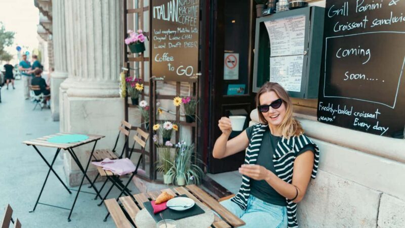 Discover Budapest: Coffee and Photo Guided Tour - Practical Considerations