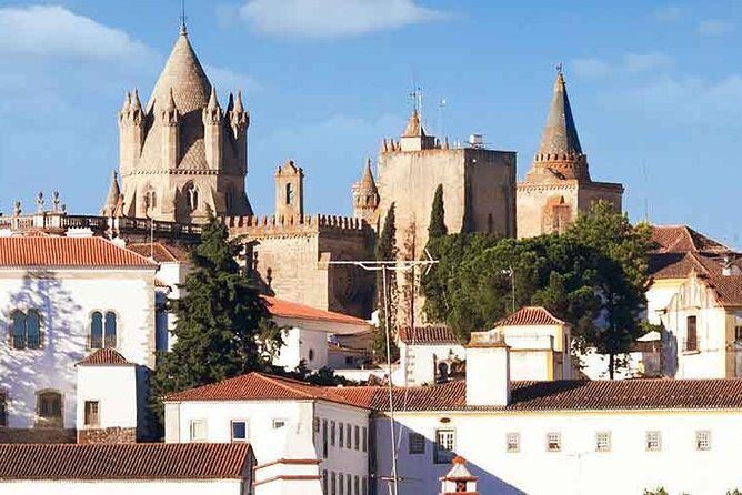 Discover Évora: Private Historical Tour from Lisbon - An In-Depth Look at the Évora Private Tour