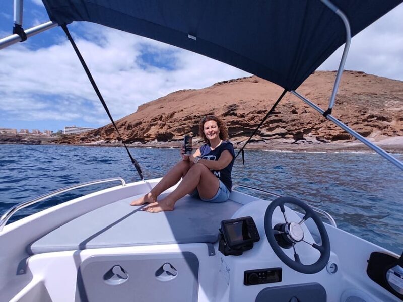 "Discover Freedom: Rent a Boat, No License Required!" - An In-depth Look at the Experience