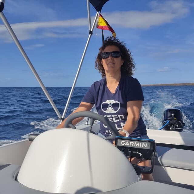 "Discover Freedom: Rent a Boat, No License Required!" - Who Will Love This Experience?