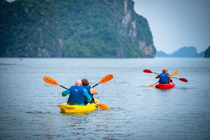 Discover Hanoi on 3-Day Boat and Kayak Expedition - An In-Depth Look at the 3-Day Bai Tu Long Bay Tour