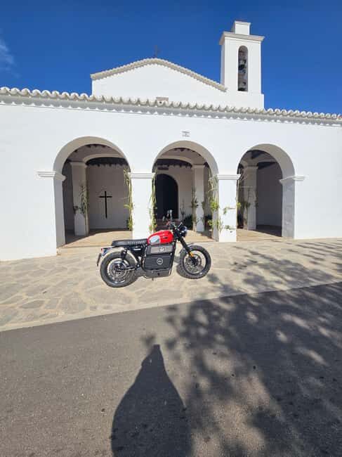 Discover Ibiza on a Premium Electric Motorcycle - FAQ