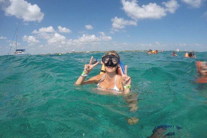 Discover Isla Contoy & Isla Mujeres with Transfer from Cancun & Riviera Maya - A Detailed Look at the Tour Experience