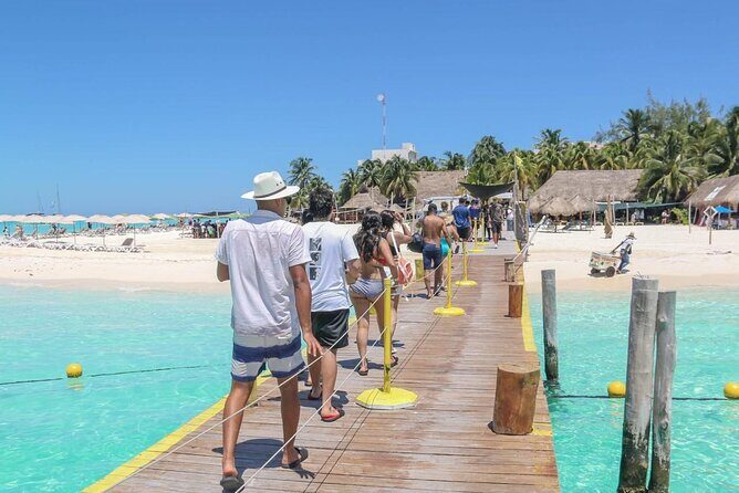 Discover Isla Mujeres: Catamaran, Snorkeling, and "Ice Bar" - FAQ