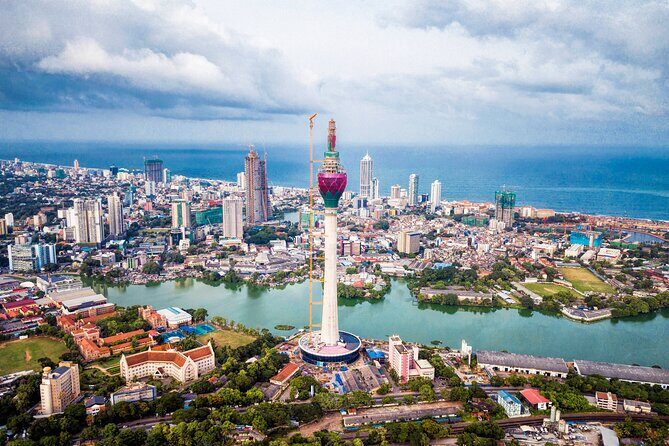 Discover Kandy by Helicopter from Colombo - Practical Details & Tips