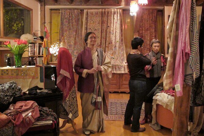 Discover Kantha Stitch Painting In Kolkata - Who Will Love This Tour?