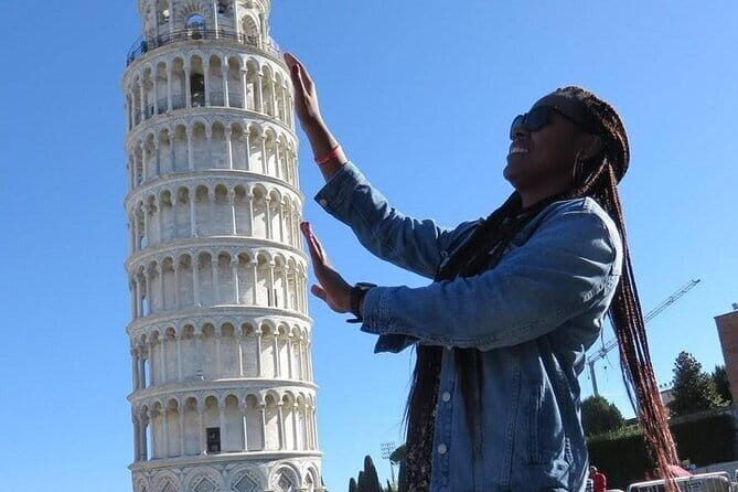 Discover Lucca and Pisa and Enjoy Buccellato Cake: Full Day Tour - Key Points
