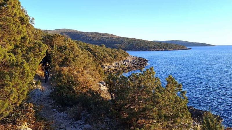 Discover Lustica peninsula by e-Bike - What to Expect and Practical Tips