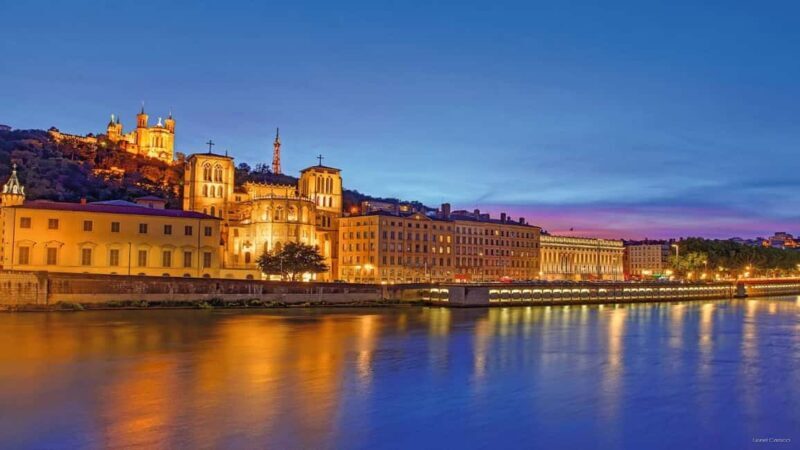 Discover Lyon: Historical Walking Tour with a Local Guide - Key Points