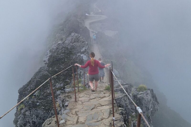 Discover Madeira's idyllic hikes & beauty on foot & wheels! - Discover Madeiras idyllic hikes & beauty on foot & wheels!