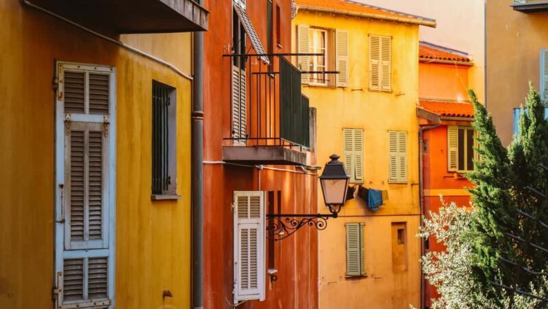 Discover Marseille: A Walking Tour of City Highlights - Key Points