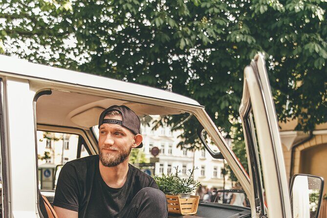 Discover Munich in a retro Bulli - A Detailed Look at the Munich Retro Bulli Tour