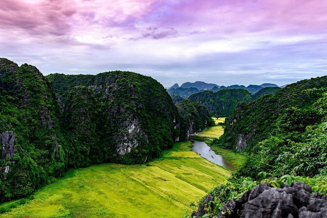 Discover Ninh Binh Wonders: Bai Dinh Pagoda, Trang An Grottoes - FAQ