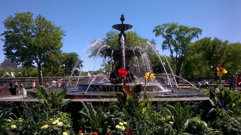 Discover Old Quebec on foot with a local guide - Who Should Consider This Tour