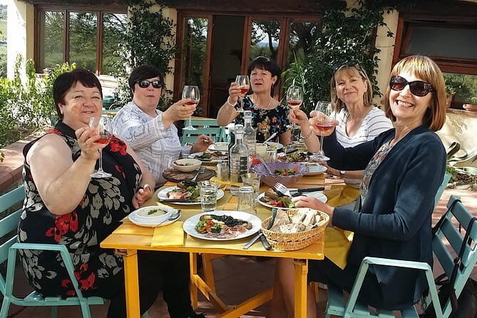 Discover Organic and Biodynamic Chianti Small Wineries - Key Points
