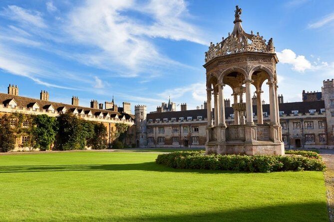 Discover Oxford and Cambridge with Guide from London by Coach - What to Expect from the Tour