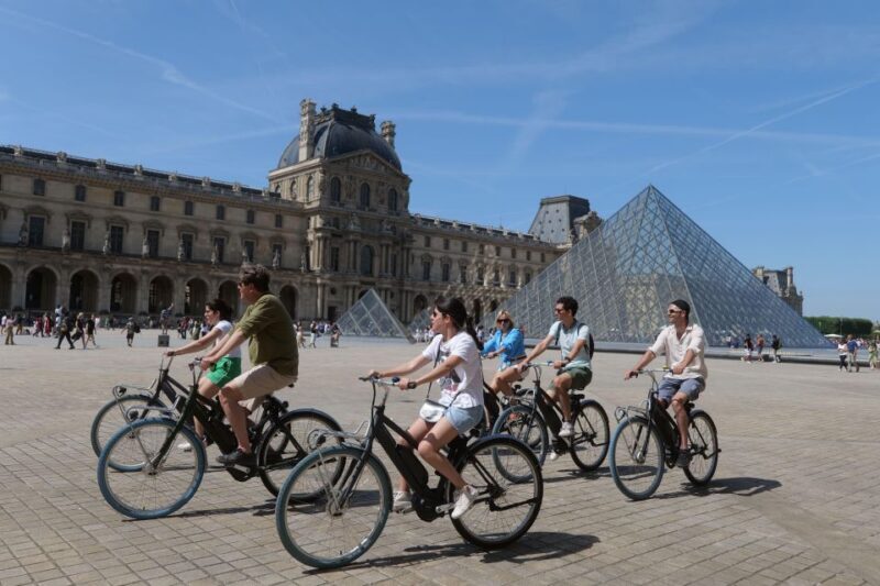 Discover Paris by bike - Key Points