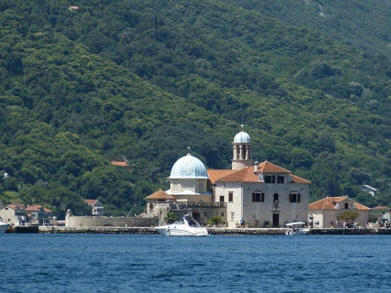 Discover Perast's Hidden Gem and Explore Kotor - Who Is This Tour Best Suited For?