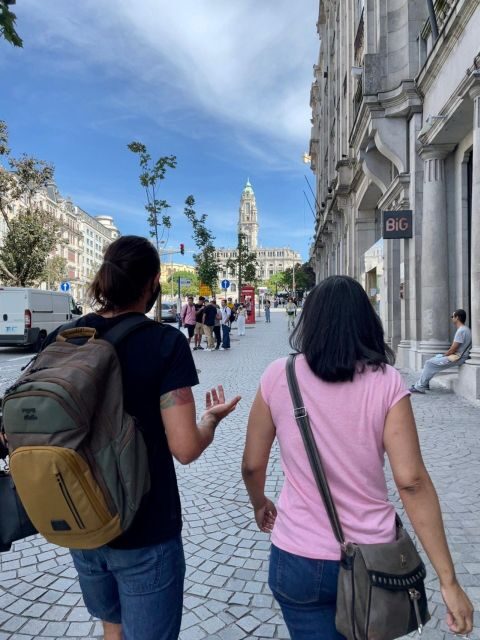Discover Porto - A Private Walking Tour w/ Authentic Tasting - Key Points