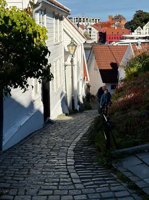 Discover Private+ Stavanger Guided City Tour - The Value of This Guided Tour