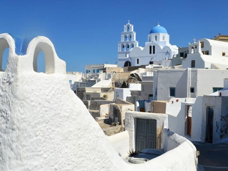 DISCOVER SANTORINI LIKE A LOCAL IN 5 HOURS - The Bottom Line