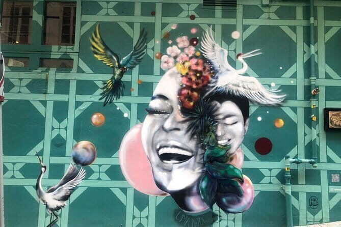 Discover the Best of Hong Kong Street Art - Private tour - Discover the Best of Hong Kong Street Art – Private Tour