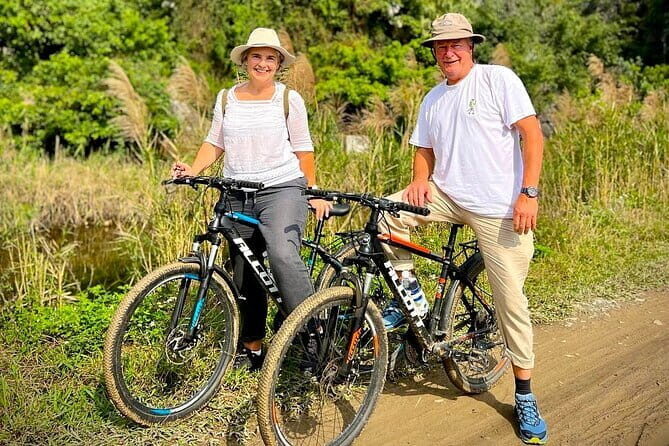 Discover the Hidden Gems of Trang An, Bich Dong Luxury Day Tour - Key Points