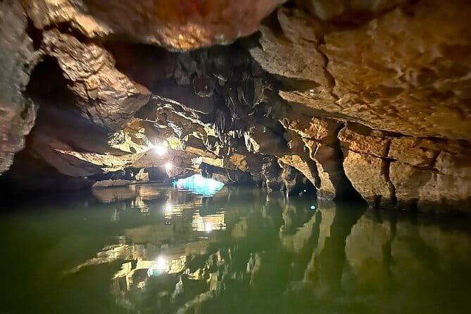 Discover the Hidden Gems of Trang An, Bich Dong Luxury Day Tour - An In-Depth Look at the Experience