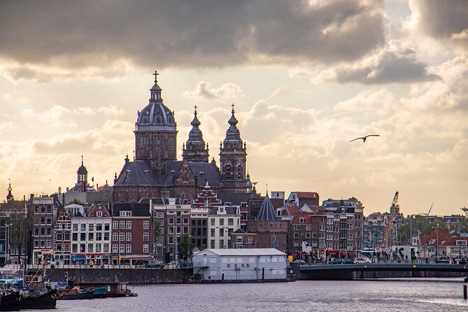 Discover the LGBT side of Amsterdam with a Local - An In-Depth Look at the Tour Experience
