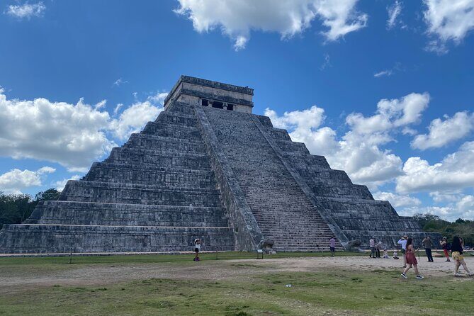 Discover the Maya ancient city Chichen Itza & 2 cenotes included - An In-Depth Look at the Tour Itinerary