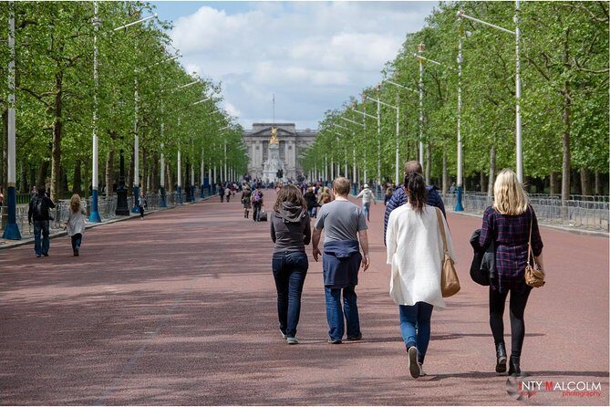 Discover the Secrets of Whitehall - A Detailed Look at the Whitehall Tour Experience