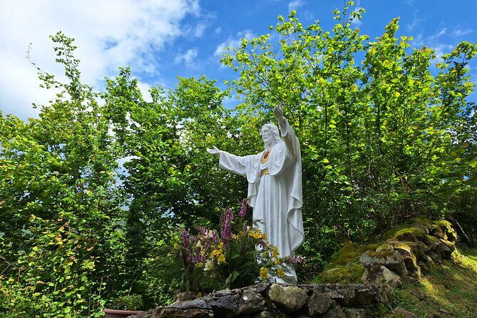 Discover the village of San Sebastian De Garabandal- small groups - Guides and Overall Experience