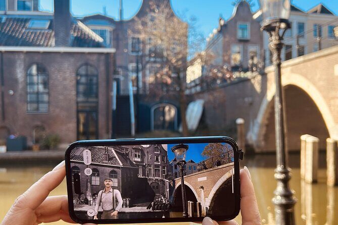 Discover Utrecht: a Self-Guided Augmented Reality City Tour - Value and Practical Considerations