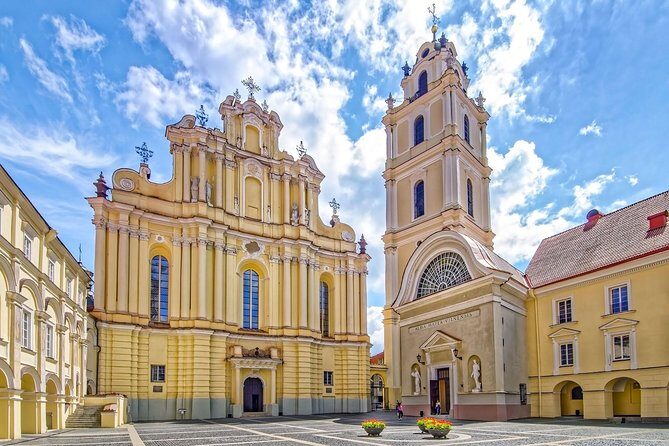Discover Vilnius most Photogenic Spots with a Local - The itinerary: a detailed exploration