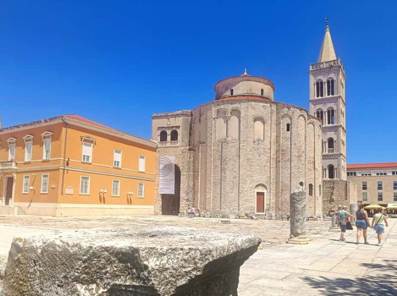 Discover Zadar privately: Individual guided tour in German - Who Should Consider This Tour?
