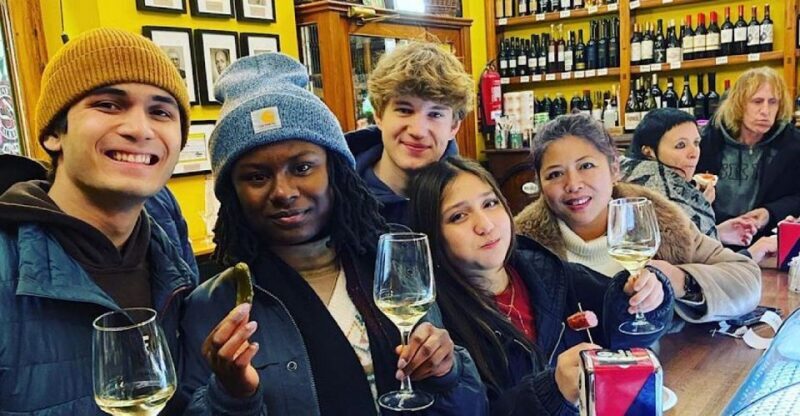 Discover Zaragoza: Complete tour + wine and tapas - Who Will Love This Tour?