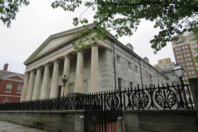 Discovering Colonial Philadelphia Private Walking Tour - Franklin Court: The Home of Benjamin Franklin