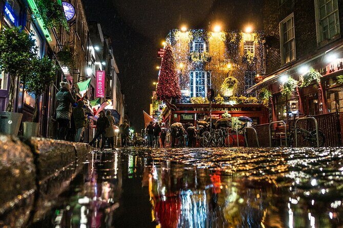 Discovering Dublin on a Private Christmas Walking Tour - Practical Considerations