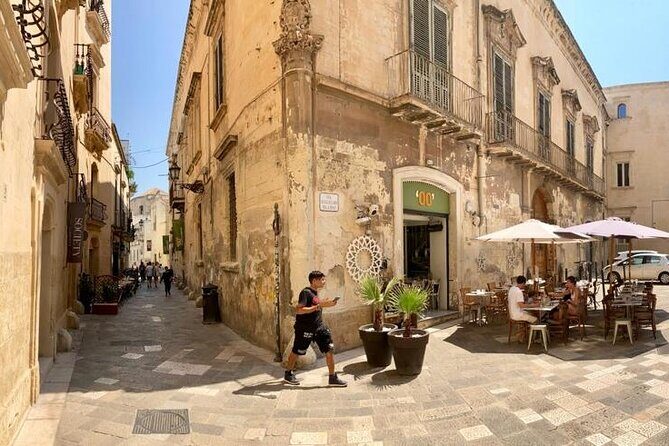 Discovering Lecce - The Magnificence of Basilica di Santa Croce