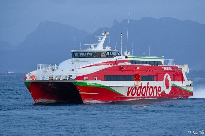Discovering Moorea from Tahiti in 4x4 with the Ferry Terevau - Why Travelers Love This Tour