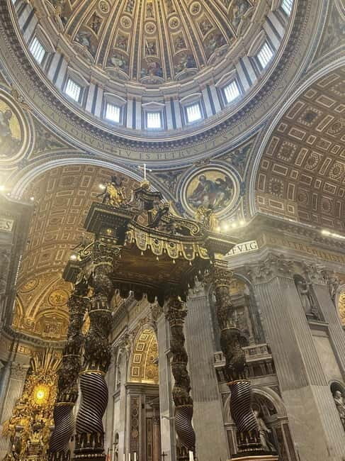 Discovering St. Peter's Basilica: mysteries and legends - An In-Depth Look at the Tour Experience