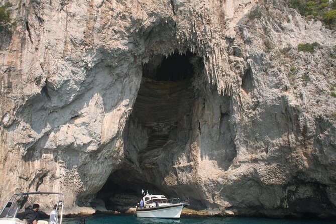 Discovery Capri Island by Boat from Capri - Who Is This Tour Best For?