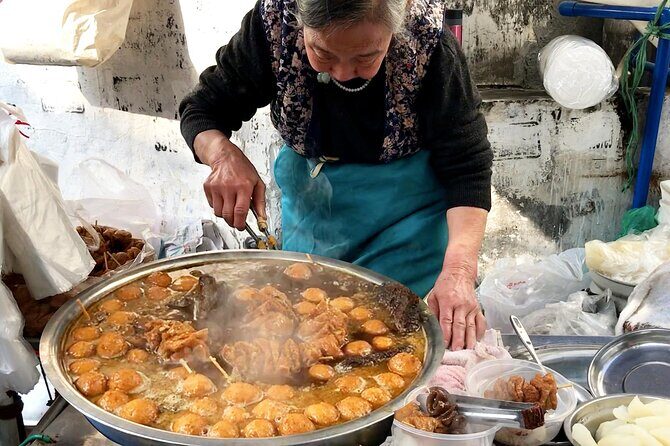 Discovery more Guangzhou evening foodie tour with locals - Practical Details